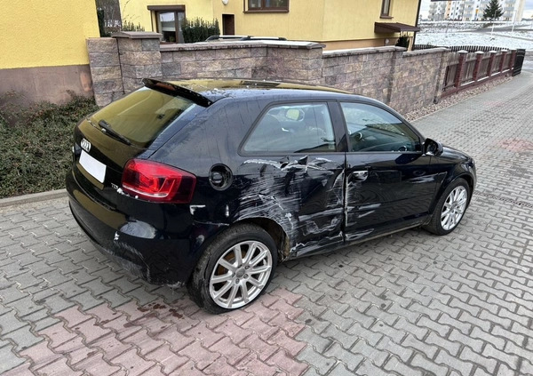 Audi A3 cena 14900 przebieg: 198500, rok produkcji 2013 z Janikowo małe 137